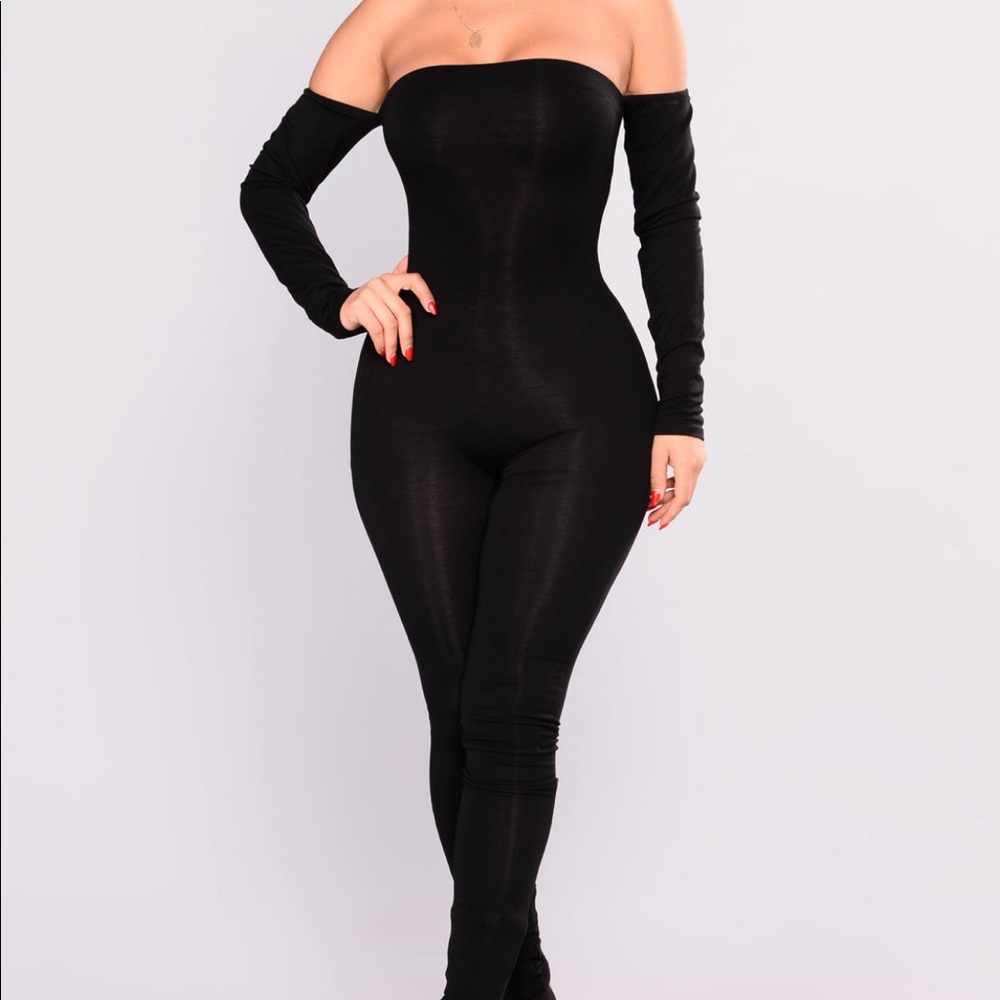 black off the shoulder jump suit